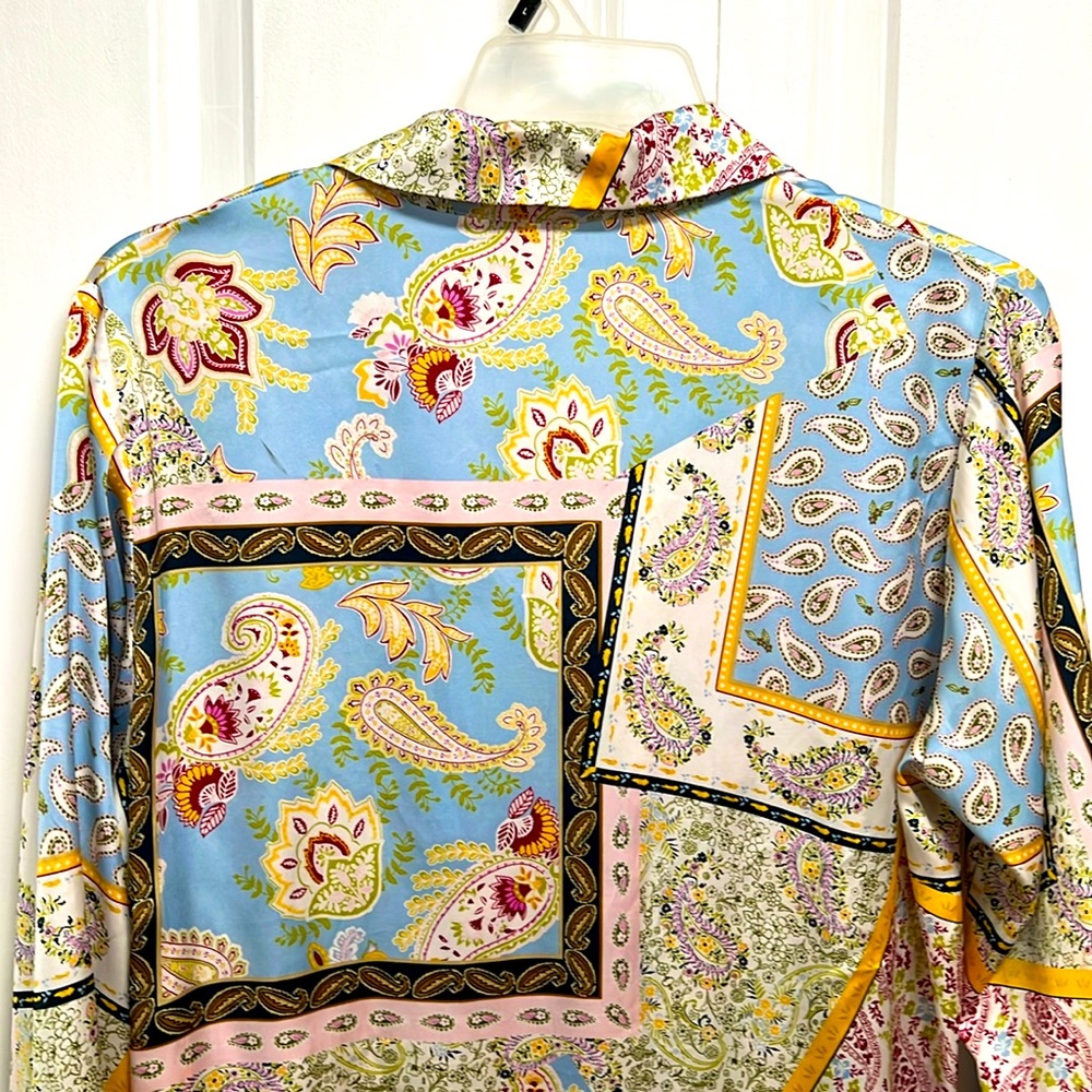 Cato Est. 1948 Multi Color Paisley Top size 14W / 16W - Picture 7 of 8